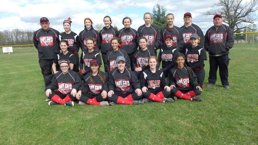 Galatia-Thompsonville Lady Cats Softball (front l-r) Stephanie Curtis, Kayli Clarida, Lindsay McClerren, Emma Reagan, Reanna Gallamore, (middle l-r) MacKenzie Nolen, Dani Reynolds, Cassi Cotter, Lexi Johnson, Mallory Mays, Kennedy Harris, (back l-r) Coach Kevin Lew, Karleigh Steiner, Montanna Roberts, Katie Linsley, Katie Ramsey, MaKayda Irvin, Maddy Murphy, Asst. Coach Sara Harris and Asst. Coach Dave Johnson. (SI Dollar Saver photo)