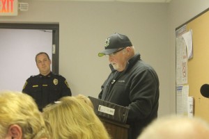 Rocky Morris of the Benton Airport Board addresses the Benton City Council. (William McPerson - Benton Gazette) 