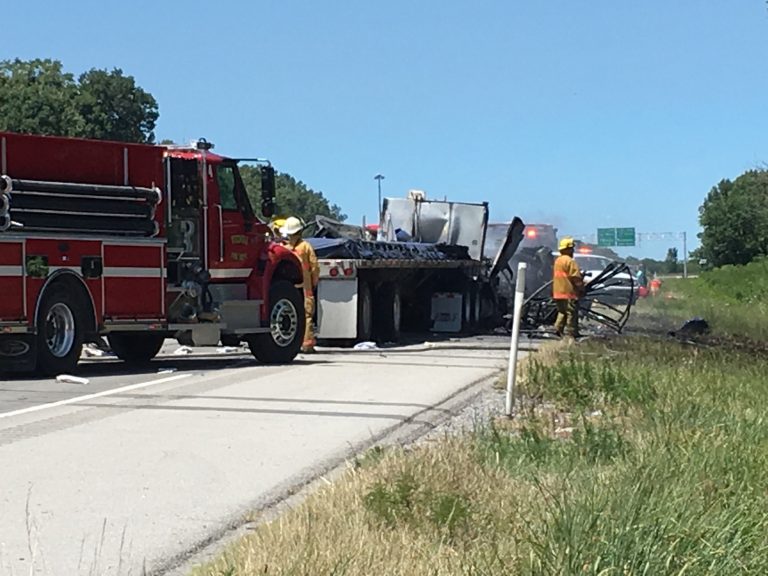 Multiple vehicle crash on Interstate 24 Benton, West Frankfort