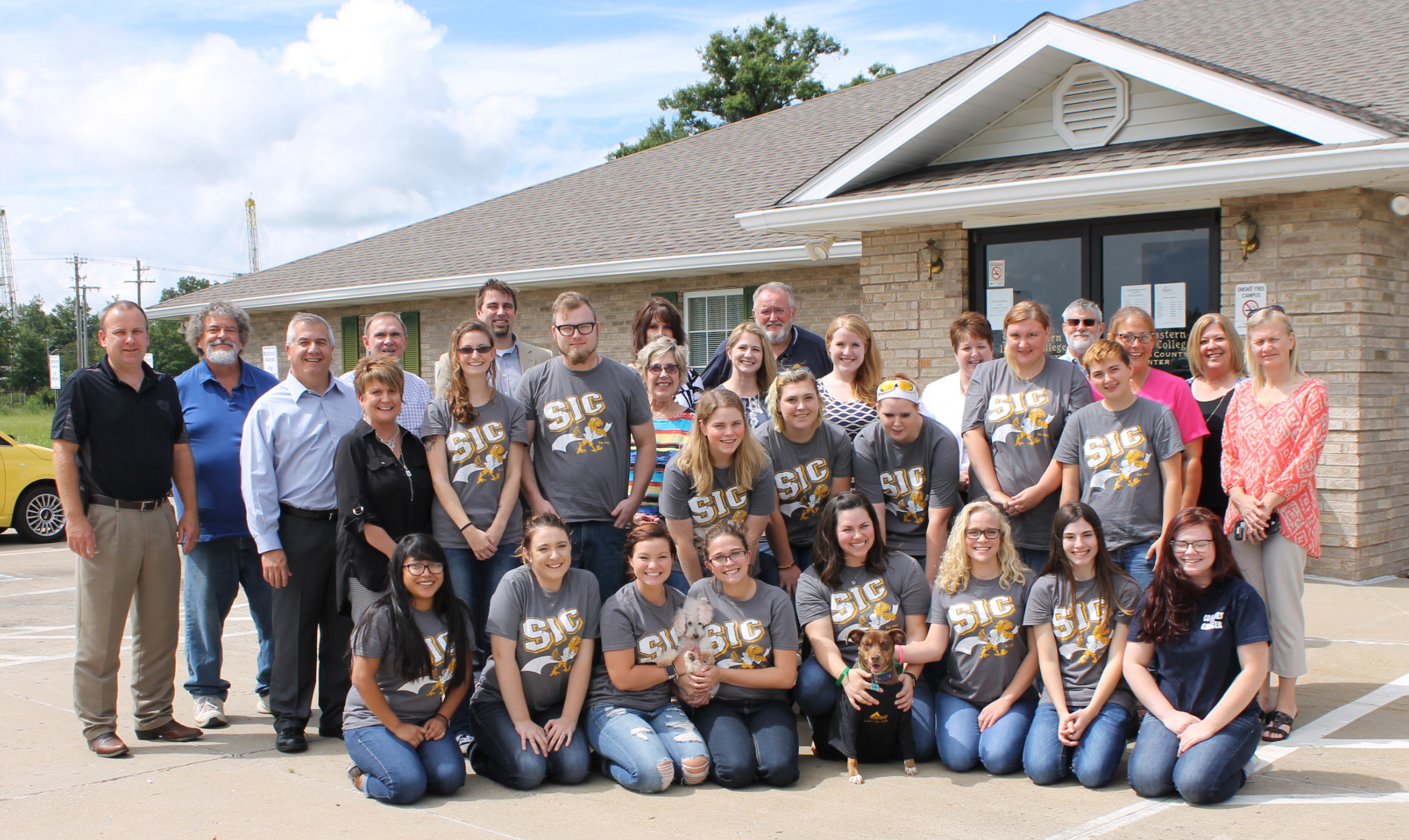 RLC and SIC offer joint Vet Assistant Program Benton, West Frankfort