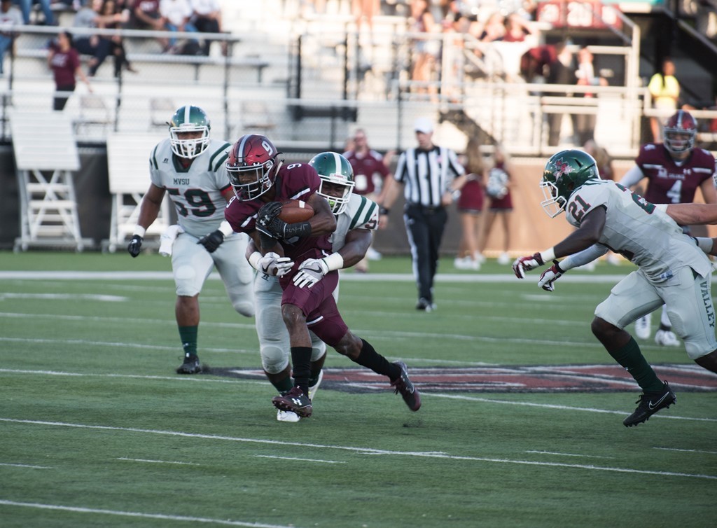 Salukis dominate season opener over Mississippi Valley State, 553